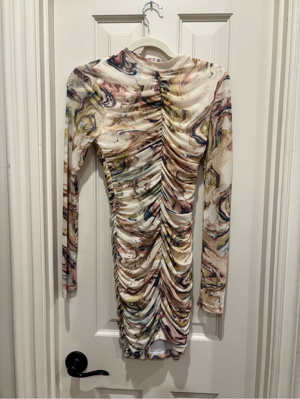 privy Marble-Print Long-Sleeve Ruched Bodycon Dress - Cream Multi